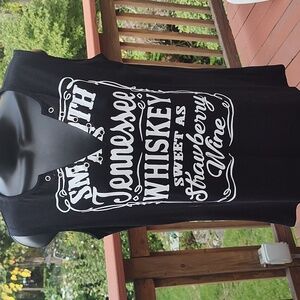 Tennesee whiskey split neck muscle tank top size M